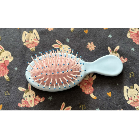 Brosse à cheveux bleu